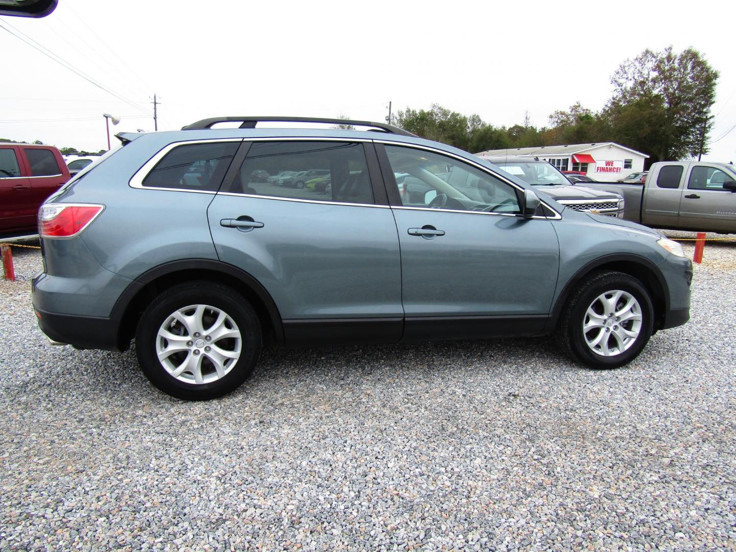 2012 Blue /Gray Mazda CX-9 Touring (JM3TB2CV1C0) with an 3.7L V6 DOHC 24V engine, Automatic transmission, located at 15016 S Hwy 231, Midland City, AL, 36350, (334) 983-3001, 31.306210, -85.495277 - Photo#7